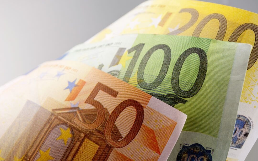 Los grandes bancos anuncian pingües beneficios en medio de la crisis de vivienda y el aumento de precios